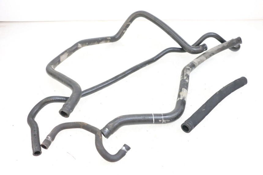 photo de KÜHLERSCHLAUCH YAMAHA YP MAJESTY 125 (2002 - 2006) - Detailansicht des Bauteils