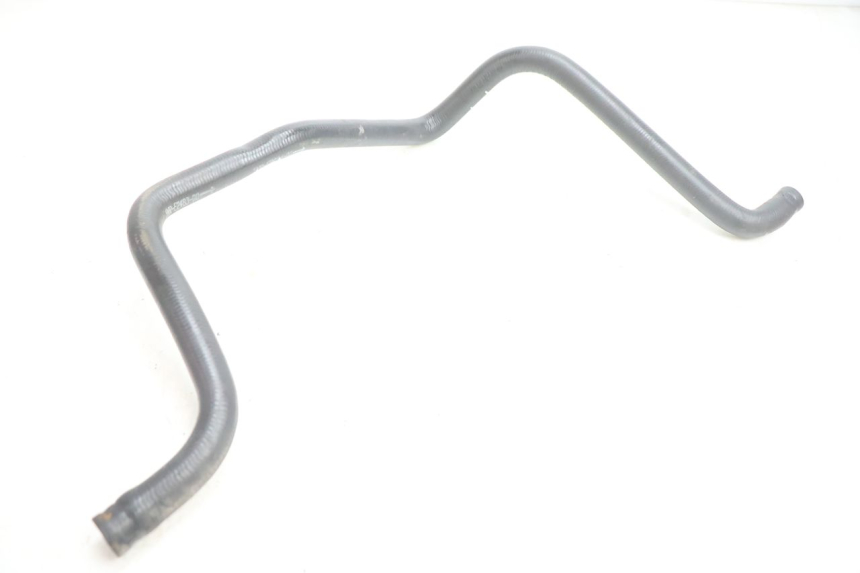 photo de KÜHLERSCHLAUCH YAMAHA YP MAJESTY 125 (2002 - 2006) - Technische Nahaufnahme