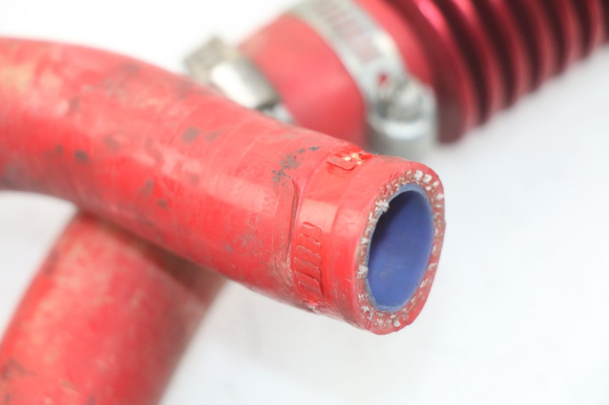 photo de KÜHLERSCHLAUCH YAMAHA YZ-F YZF 250 (2014 - 2018) - Detailansicht des Bauteils