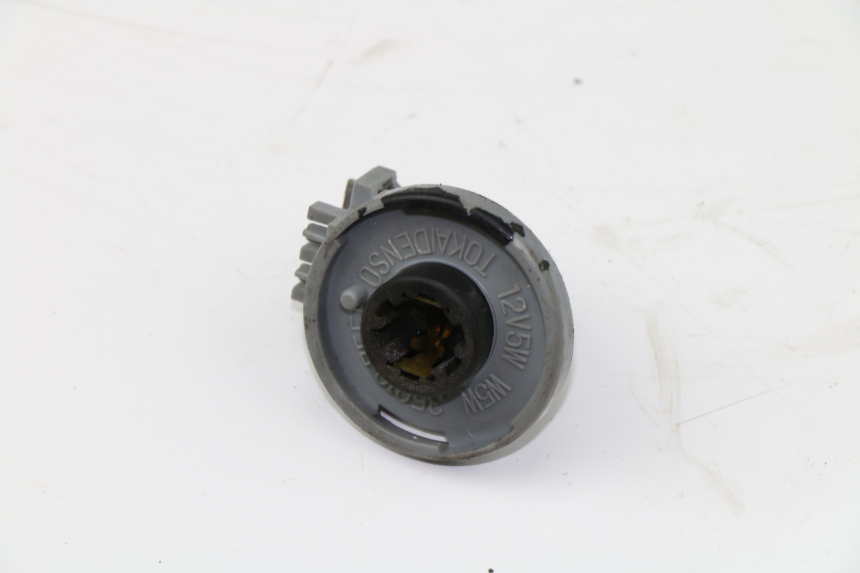 photo de KENNZEICHENBELEUCHTUNG SUZUKI AN BURGMAN 400 (1999 - 2005) - Hauptansicht