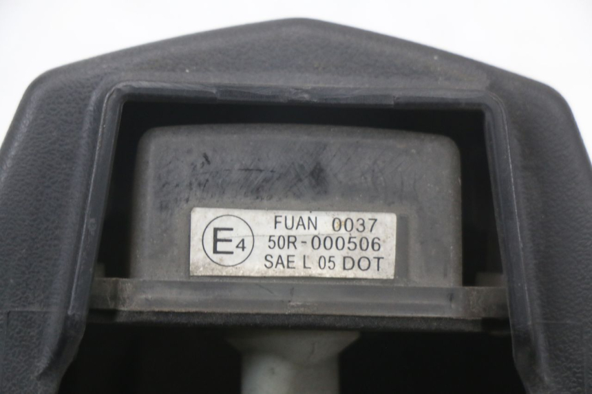 photo de KENNZEICHENBELEUCHTUNG KYMCO DINK STREET ABS 125 (2011 - 2018) - Detailansicht des Bauteils