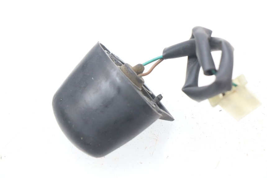 photo de KENNZEICHENBELEUCHTUNG HONDA FES PANTHEON 125 (2003 - 2007) - Zoom auf Gebrauchszustand