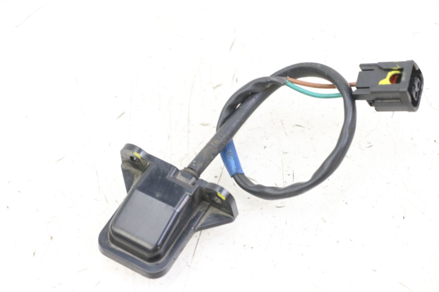 photo de KENNZEICHENBELEUCHTUNG HONDA FORZA 125 (2021 - 2025) - Alternative Perspektive