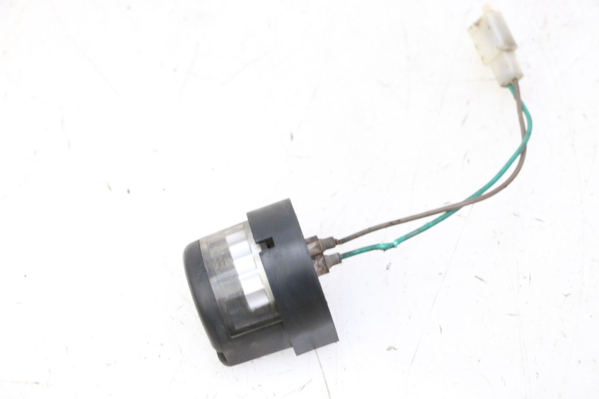 photo de KENNZEICHENBELEUCHTUNG KYMCO GRAND DINK 125 (2008 - 2014) - Details der Befestigungspunkte