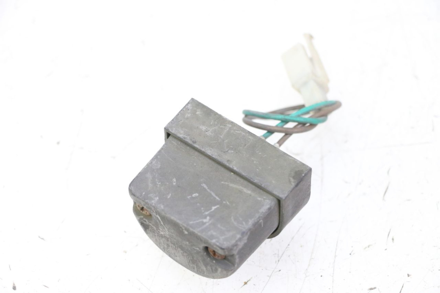 photo de KENNZEICHENBELEUCHTUNG KYMCO GRAND DINK 125 (2002 - 2007) - Detailansicht des Bauteils