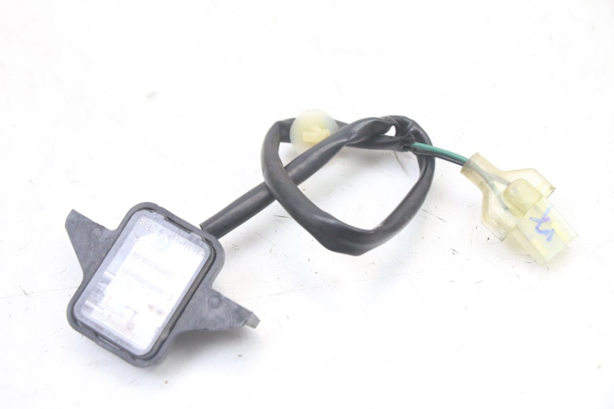 photo de KENNZEICHENBELEUCHTUNG HONDA PCX (JF57/JF64) 125 (2014 - 2018) - Zoom auf Gebrauchszustand