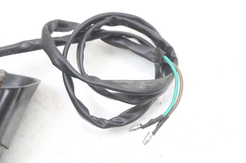 photo de KENNZEICHENBELEUCHTUNG JINLUN JL HIGHLANDER 125 (2007 - 2015) - Details der Befestigungspunkte