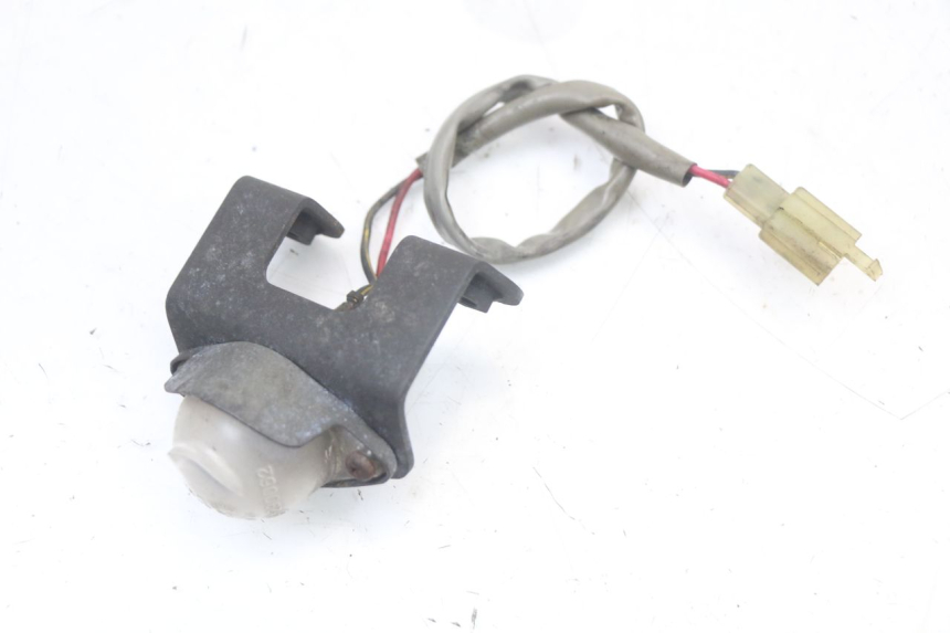 photo de KENNZEICHENBELEUCHTUNG KAWASAKI GTR 1000 (1994 - 2004) - Hauptansicht