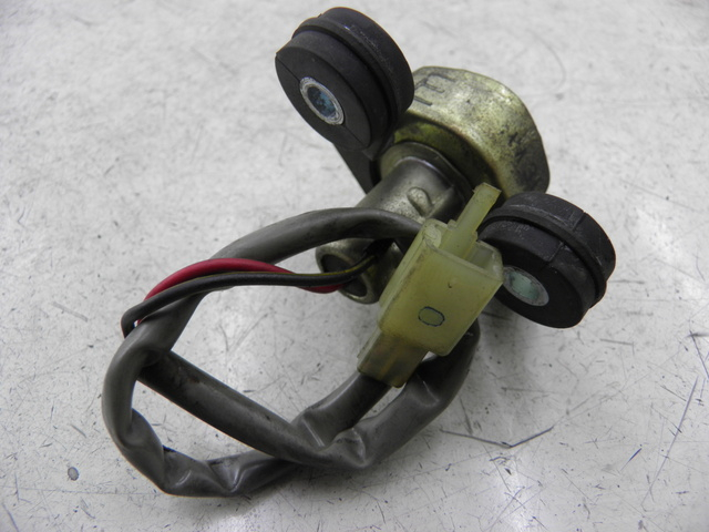 photo de KENNZEICHENBELEUCHTUNG KAWASAKI ZZR 600 (1995 - 2004) - Detailansicht des Bauteils