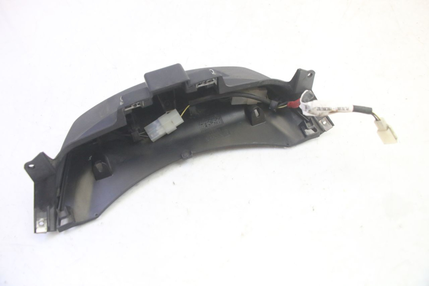 photo de KENNZEICHENBELEUCHTUNG PIAGGIO MP3 HPE 350 (2018 - 2020) - Technische Nahaufnahme