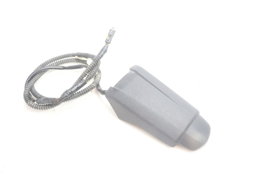 photo de KENNZEICHENBELEUCHTUNG PIAGGIO MP3 HPE 530 (2022 - 2026) - Alternative Perspektive