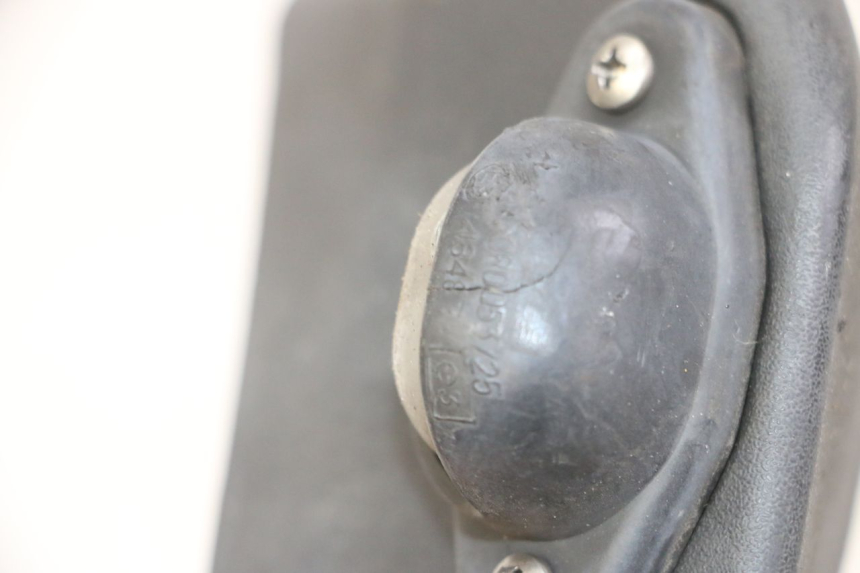 photo de KENNZEICHENBELEUCHTUNG PIAGGIO MP3 LT 400 (2007 - 2012) - Detailansicht des Bauteils