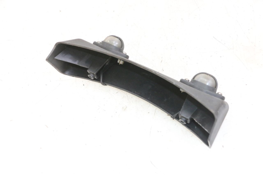 photo de KENNZEICHENBELEUCHTUNG PIAGGIO MP3 LT 400 (2007 - 2012) - Technische Nahaufnahme