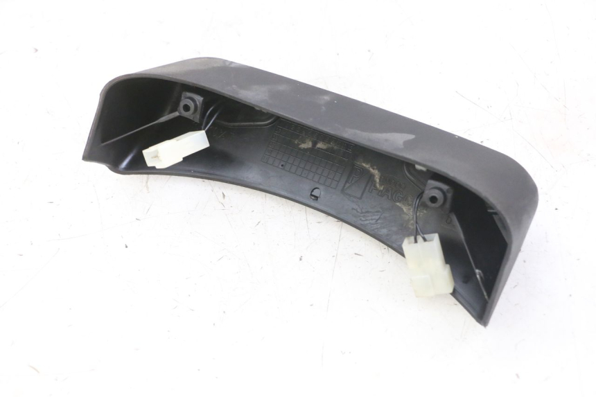 photo de KENNZEICHENBELEUCHTUNG PIAGGIO MP3 LT 300 (2010 - 2016) - Alternative Perspektive