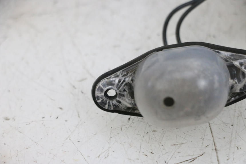 photo de KENNZEICHENBELEUCHTUNG PIAGGIO MP3 RL 250 (2006 - 2010) - Kennzeichnungen und Originalreferenzen