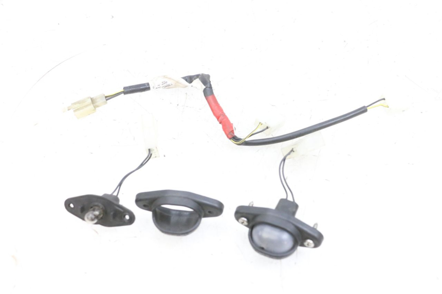 photo de KENNZEICHENBELEUCHTUNG PIAGGIO MP3 500 (2016 - 2018) - Hauptansicht