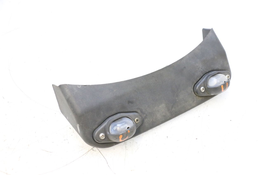photo de KENNZEICHENBELEUCHTUNG PIAGGIO MP3 RL 250 (2006 - 2010) - Oberflächenzustand und Material