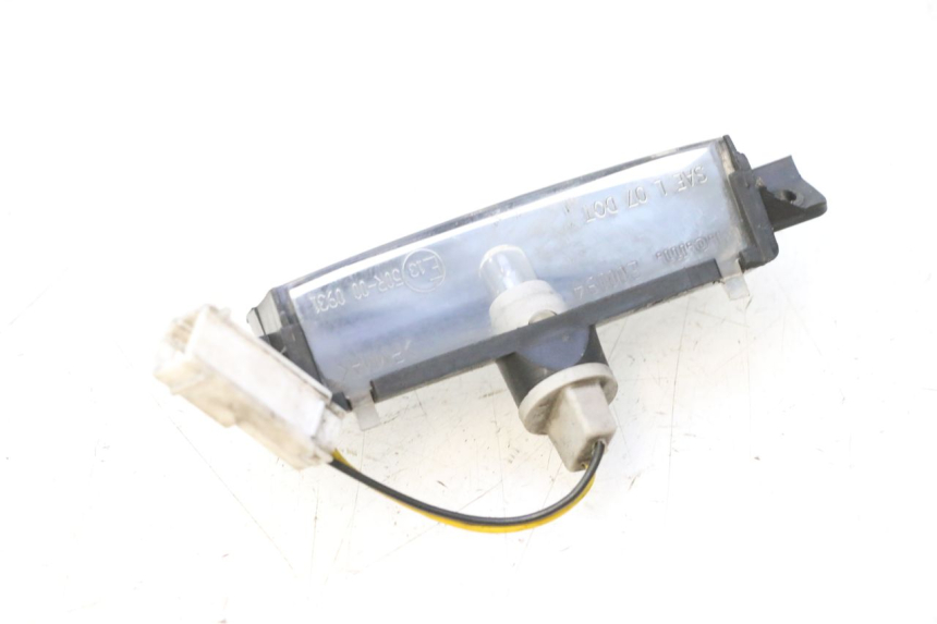 photo de KENNZEICHENBELEUCHTUNG PIAGGIO MP3 125 (2006 - 2014) - Hauptansicht