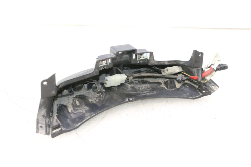 photo de KENNZEICHENBELEUCHTUNG PIAGGIO MP3 500 (2016 - 2018) - Oberflächenzustand und Material