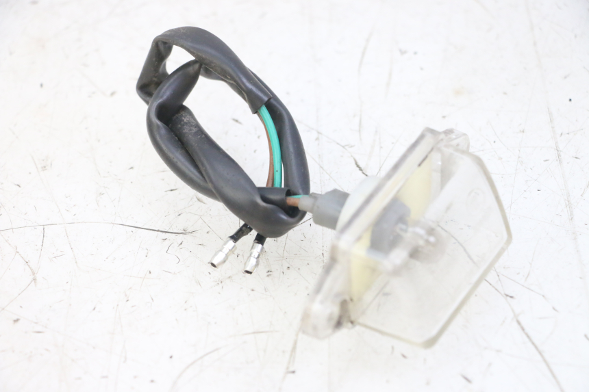 photo de KENNZEICHENBELEUCHTUNG KYMCO LIKE 4T 50 (2019 - 2025) - Detailansicht des Bauteils