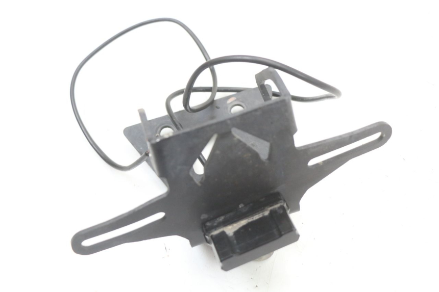 photo de KENNZEICHENBELEUCHTUNG KAWASAKI NINJA 400 (2018 - 2023) - Detailansicht des Bauteils