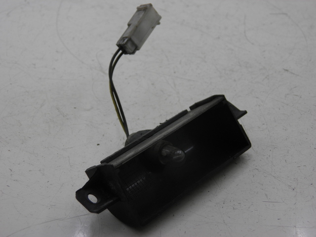 photo de KENNZEICHENBELEUCHTUNG PIAGGIO X8 125 (2004 - 2007) - Zoom auf Gebrauchszustand