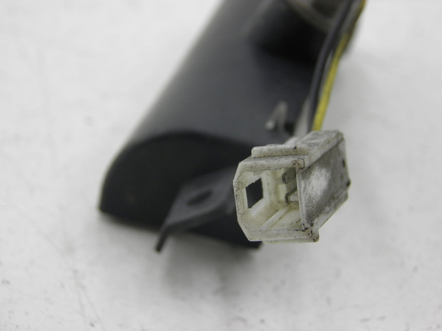 photo de KENNZEICHENBELEUCHTUNG PIAGGIO XEVO - X EVO 125 (2010 - 2015) - Detailansicht des Bauteils