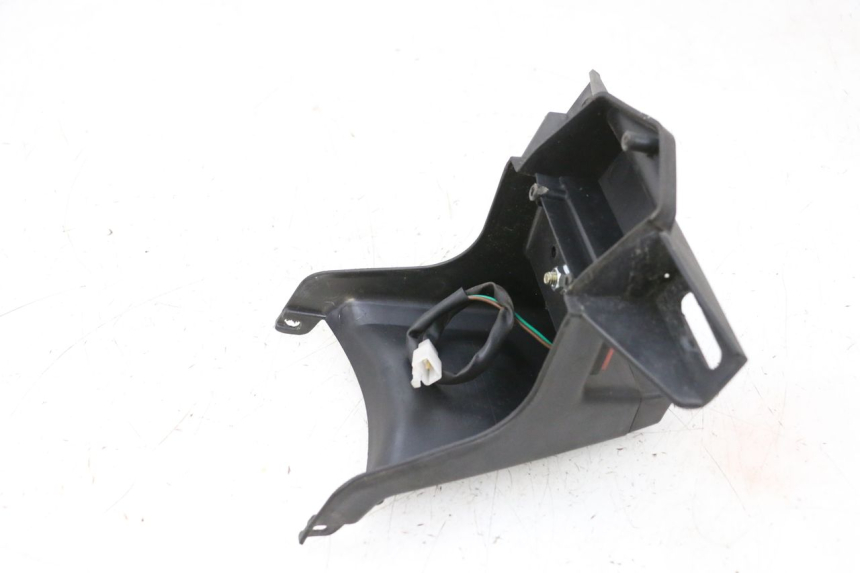 photo de KENNZEICHENBELEUCHTUNG JM MOTORS SANTANA 50 (2014 - 2023) - Detailansicht des Bauteils