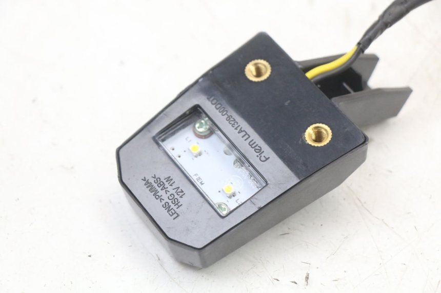 photo de KENNZEICHENBELEUCHTUNG ROYAL ENFIELD SCRAM 411 (2022 - 2024) - Alternative Perspektive