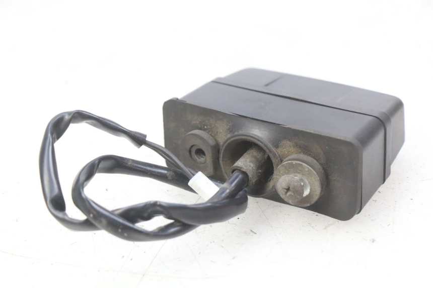 photo de KENNZEICHENBELEUCHTUNG SUZUKI SIXTEEN 125 (2008 - 2010) - Detailansicht des Bauteils