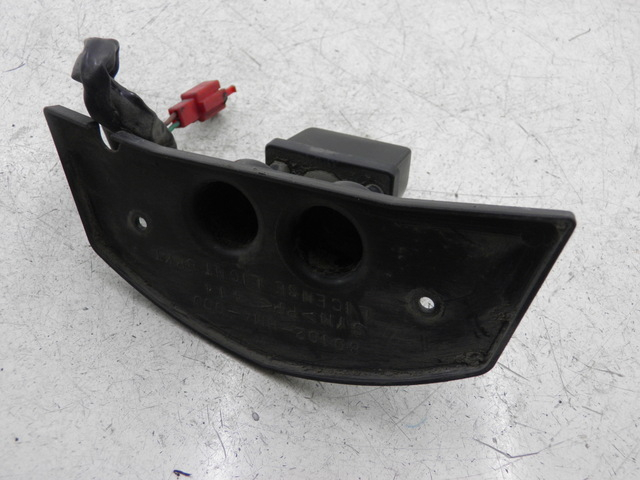 photo de KENNZEICHENBELEUCHTUNG SYM GTS 125 (2005 - 2008) - Hauptansicht