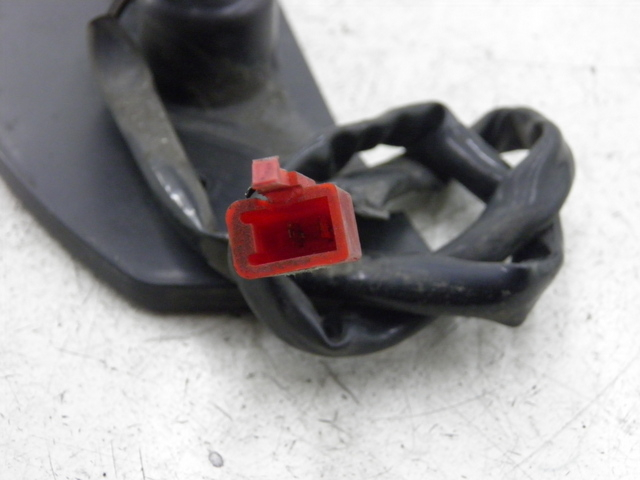 photo de KENNZEICHENBELEUCHTUNG SYM GTS 125 (2005 - 2008) - Detailansicht des Bauteils