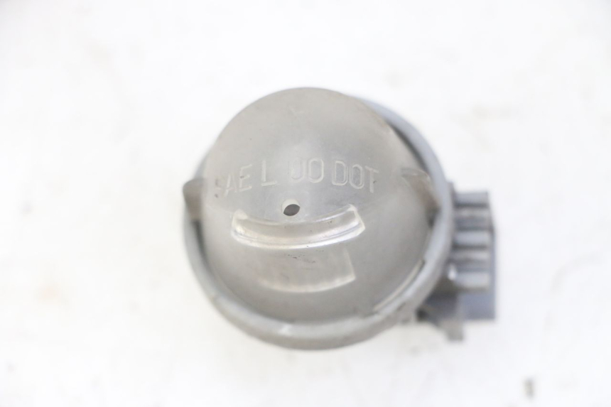 photo de KENNZEICHENBELEUCHTUNG SUZUKI UH BURGMAN 125 (2002 - 2006) - Hauptansicht