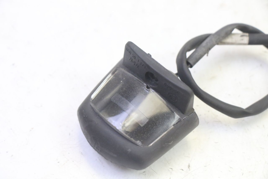 photo de KENNZEICHENBELEUCHTUNG YAMAHA X-MAX XMAX 250 (2006 - 2009) - Detailansicht des Bauteils