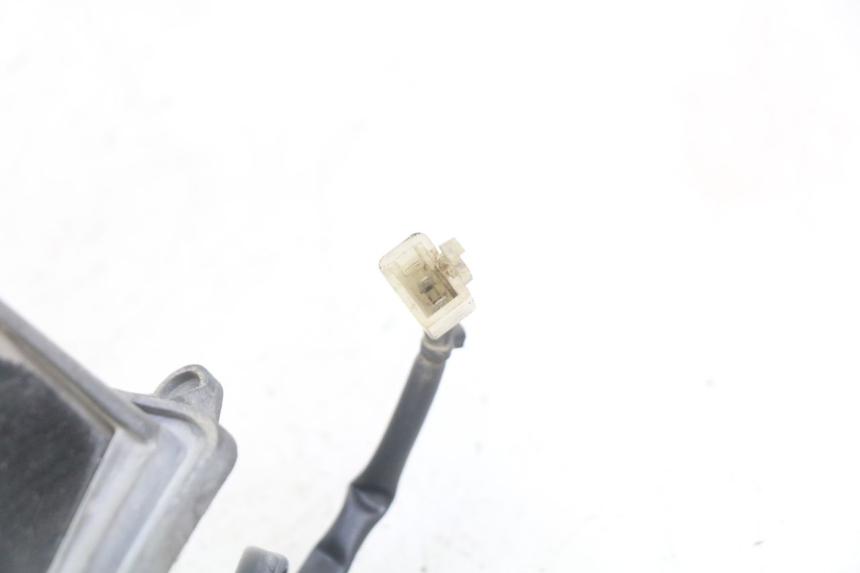 photo de KENNZEICHENBELEUCHTUNG PIAGGIO X9 EVOLUTION 125 (2003 - 2007) - Zoom auf Gebrauchszustand