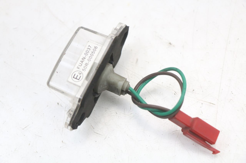 photo de KENNZEICHENBELEUCHTUNG KYMCO XCITING 250 (2006 - 2009) - Zoom auf Gebrauchszustand