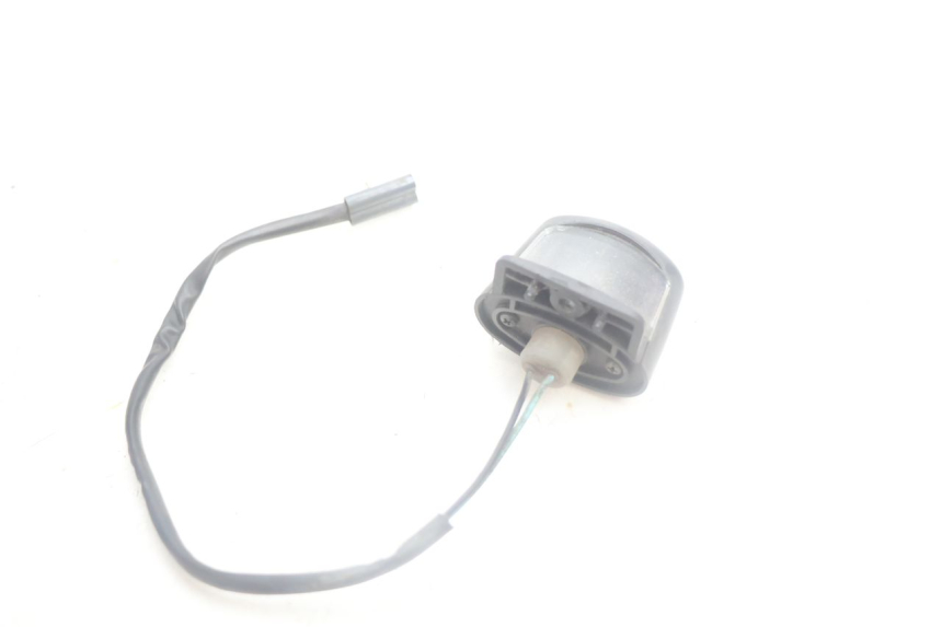 photo de KENNZEICHENBELEUCHTUNG YAMAHA YP MAJESTY 125 (2002 - 2006) - Zoom auf Gebrauchszustand