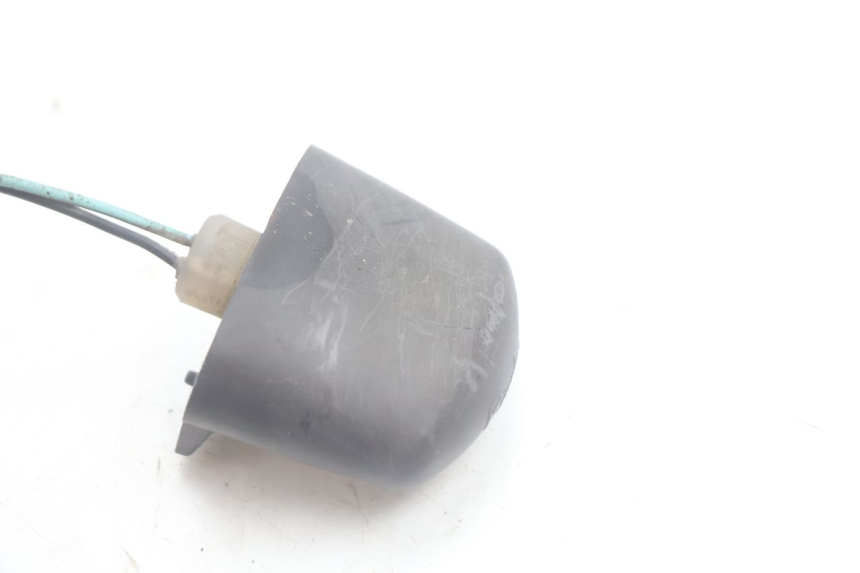 photo de KENNZEICHENBELEUCHTUNG YAMAHA YP MAJESTY 125 (2002 - 2006) - Technische Nahaufnahme