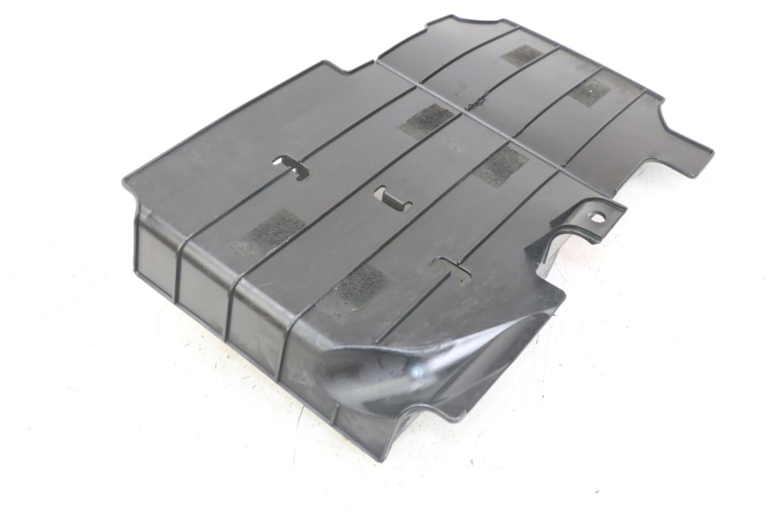 photo de KÜHLER VERKLEIDUNG HONDA FJS SILVERWING SILVER WING 600 (2001 - 2010) - Detailansicht des Bauteils