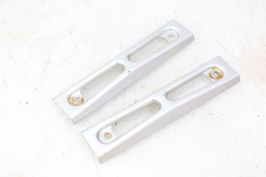 photo de KÜHLER VERKLEIDUNG YAMAHA FZ6 FAZER S2 600 (2007 - 2011) - Zoom auf Gebrauchszustand