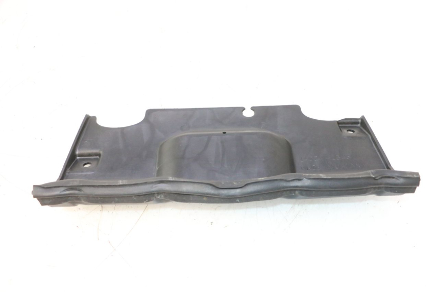 photo de KÜHLER VERKLEIDUNG KAWASAKI GPX F ZX750F 750 (1986 - 1990) - Technische Nahaufnahme