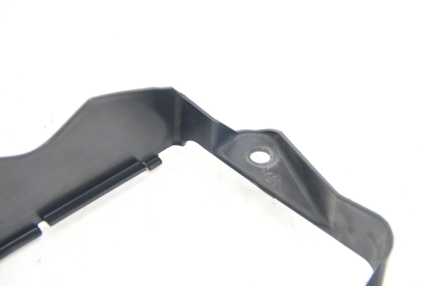 photo de KüHLERVERKLEIDUNG SUZUKI SIXTEEN 125 (2008 - 2010) - Alternative Perspektive