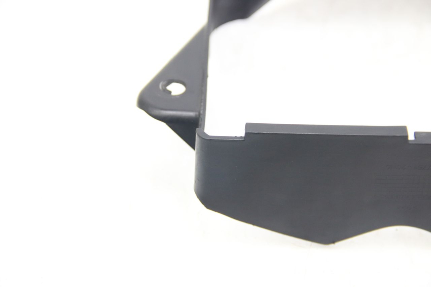 photo de KüHLERVERKLEIDUNG SUZUKI SIXTEEN 125 (2008 - 2010) - Geprüftes Gebrauchtteil