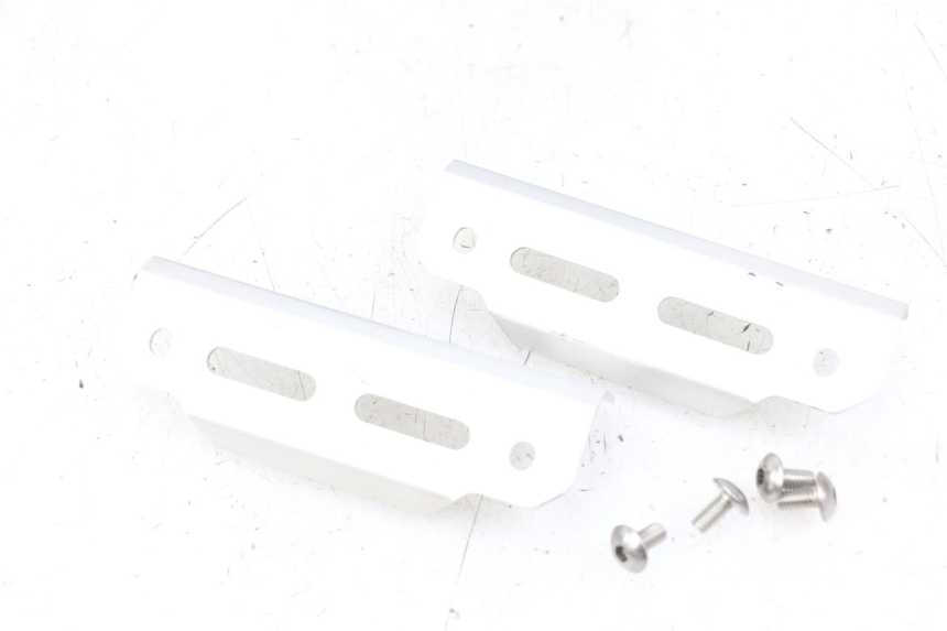 photo de KüHLERGRILL SUZUKI SV N 650 (1999 - 2002) - Hauptansicht