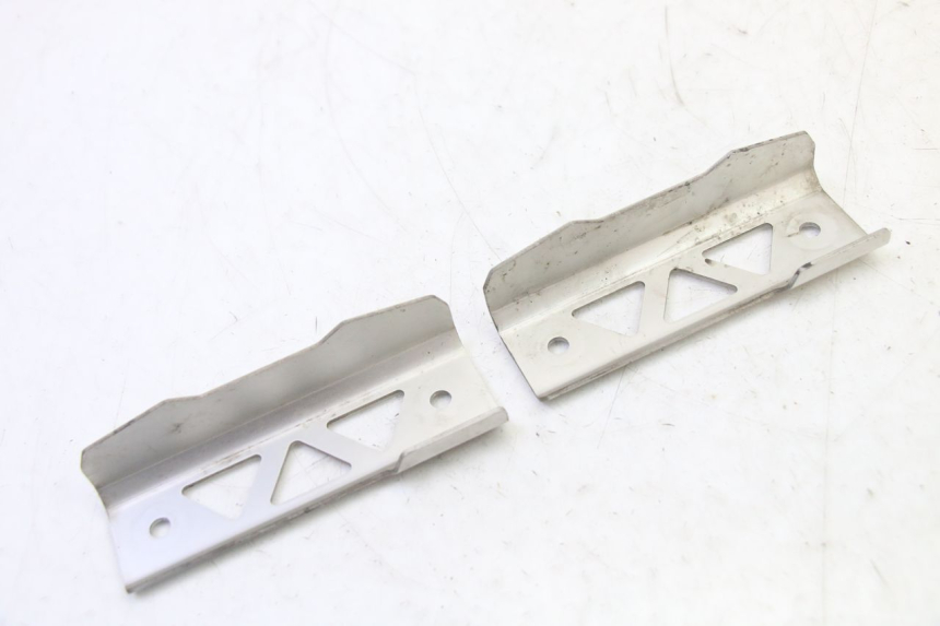 photo de KÜHLER VERKLEIDUNG SUZUKI SV S 650 (2003 - 2009) - Alternative Perspektive