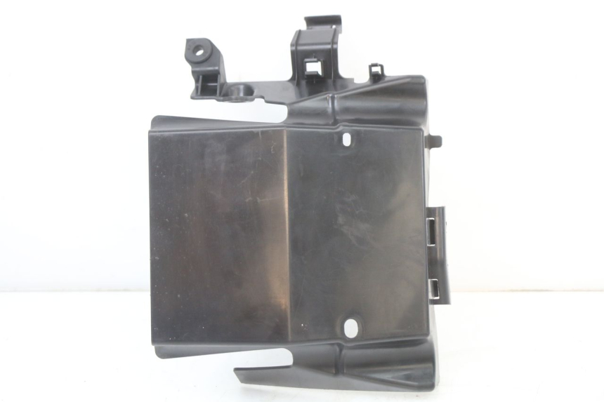 photo de KÜHLER VERKLEIDUNG YAMAHA XMAX X-MAX ABS 125 (2017 - 2020) - Detailansicht des Bauteils