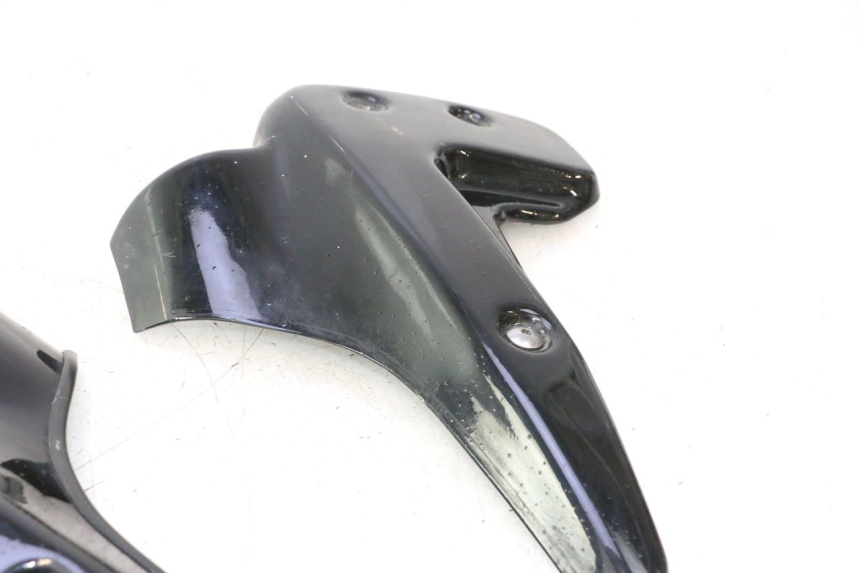 photo de KÜHLER VERKLEIDUNG YAMAHA XJR 1300 (1998 - 2002) - Kennzeichnungen und Originalreferenzen