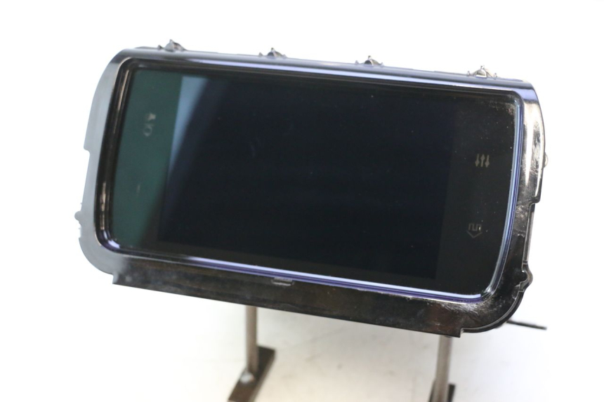 photo de MULTIMEDIA-DISPLAY HARLEY DAVIDSON ROAD GLIDE FLTRXSE 1920 (2018 - 2022) - Geprüftes Gebrauchtteil