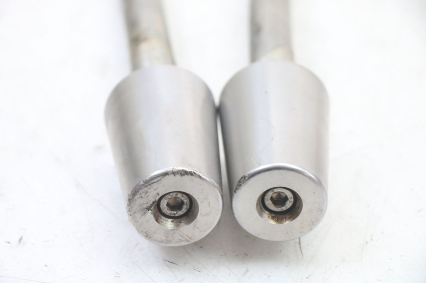 photo de LENKERENDEN PEUGEOT SATELIS COMPRESSOR K15 125 (2006 - 2009) - Zoom auf Gebrauchszustand