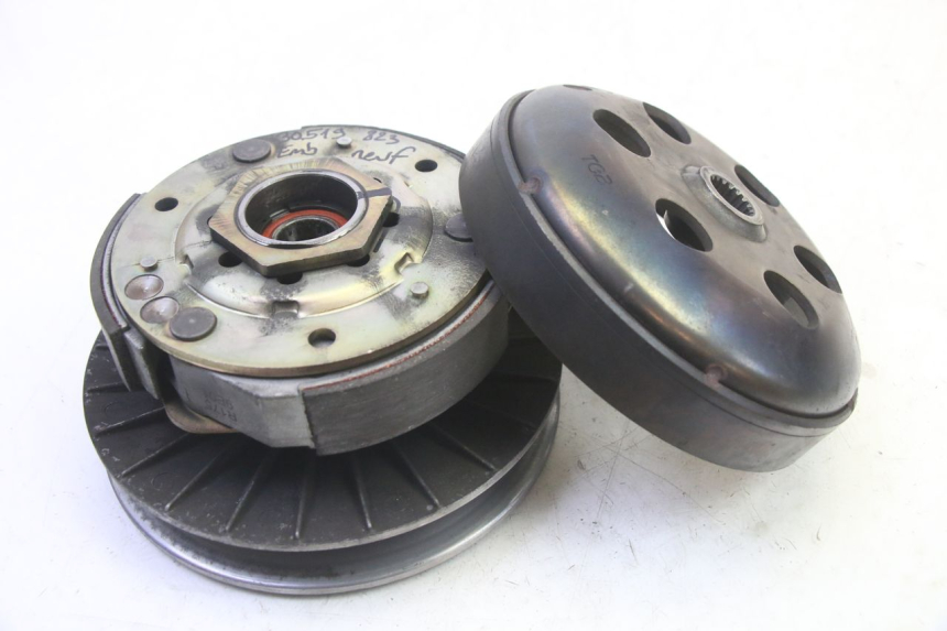 photo de KUPPLUNG QUADRO 4 4D 350 (2015 - 2018) - Alternative Perspektive